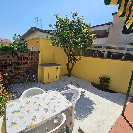 La Casina Dei Limoni *