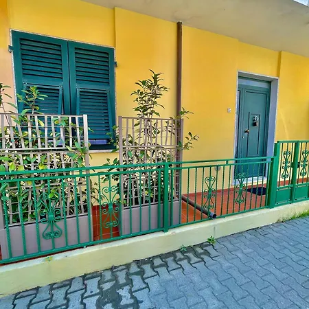 La Casina Dei Limoni Dom wakacyjny *